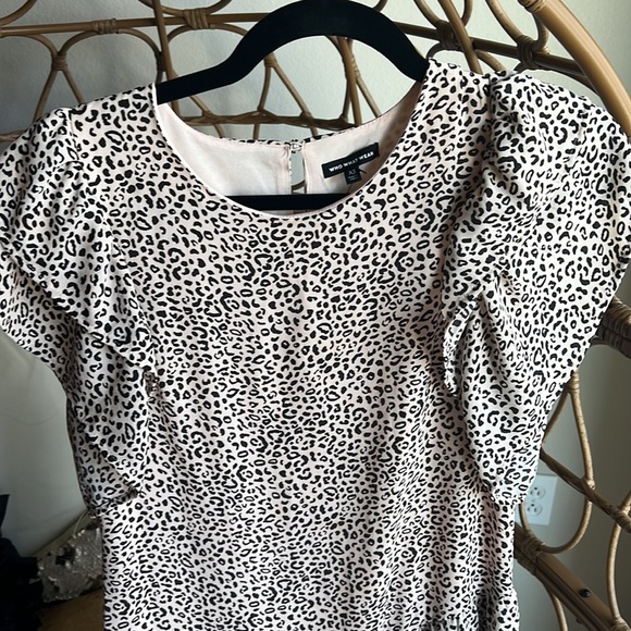 WHO WHAT WEAR pink leopard ruffle dress - Picture 6 of 14